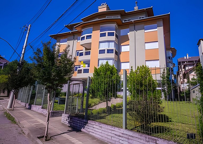 Apartamento  aconchegante, no centro de Canela