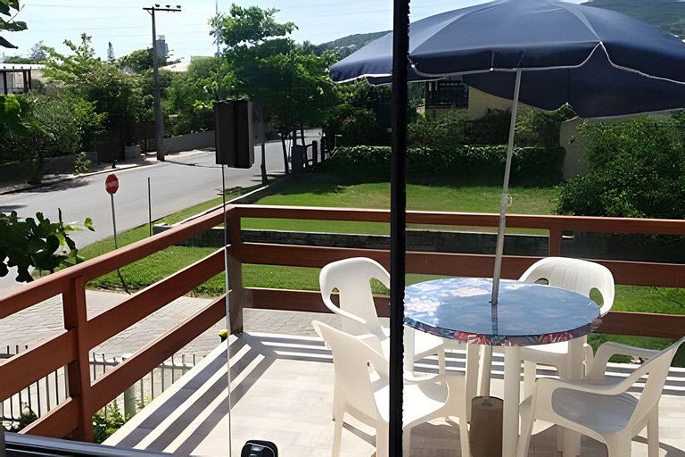 Apto03. Garopaba perto da praia e centro